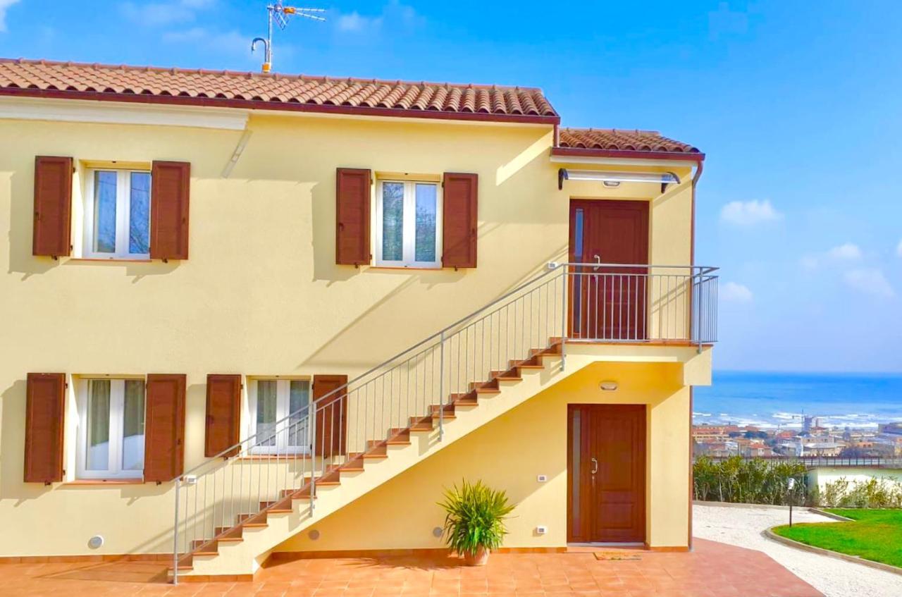 Con Vista Mare E Giardino - Amanecer Holiday home Marzocca di Senigallia